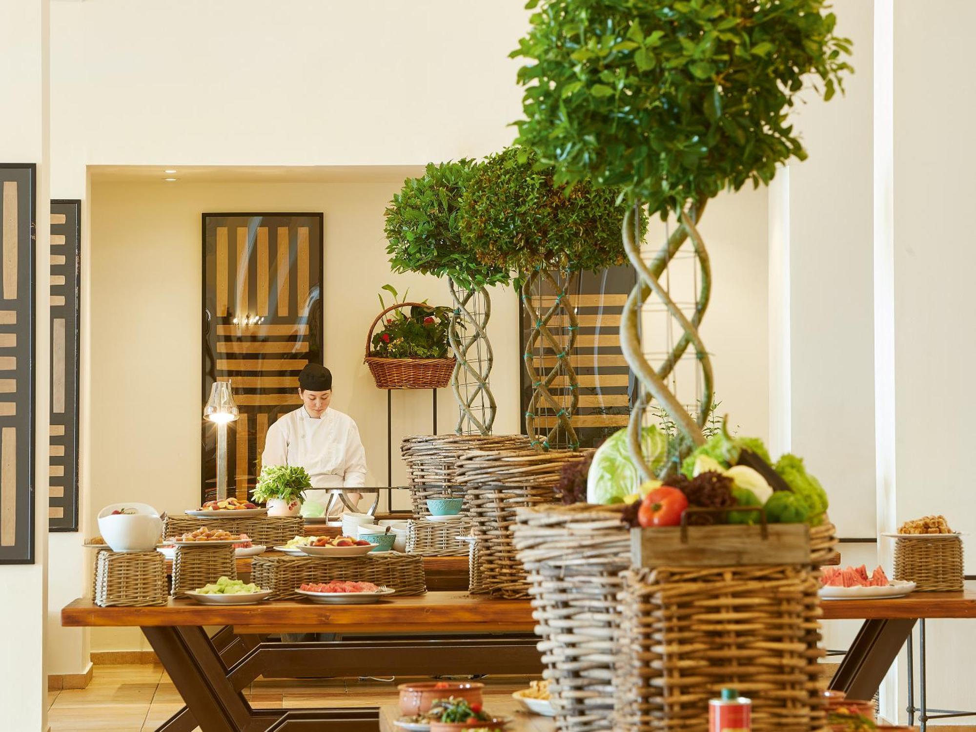 Grecotel Luxme Palms At Riviera Olympia & Aqua Park Loutra Kyllinis Exterior photo